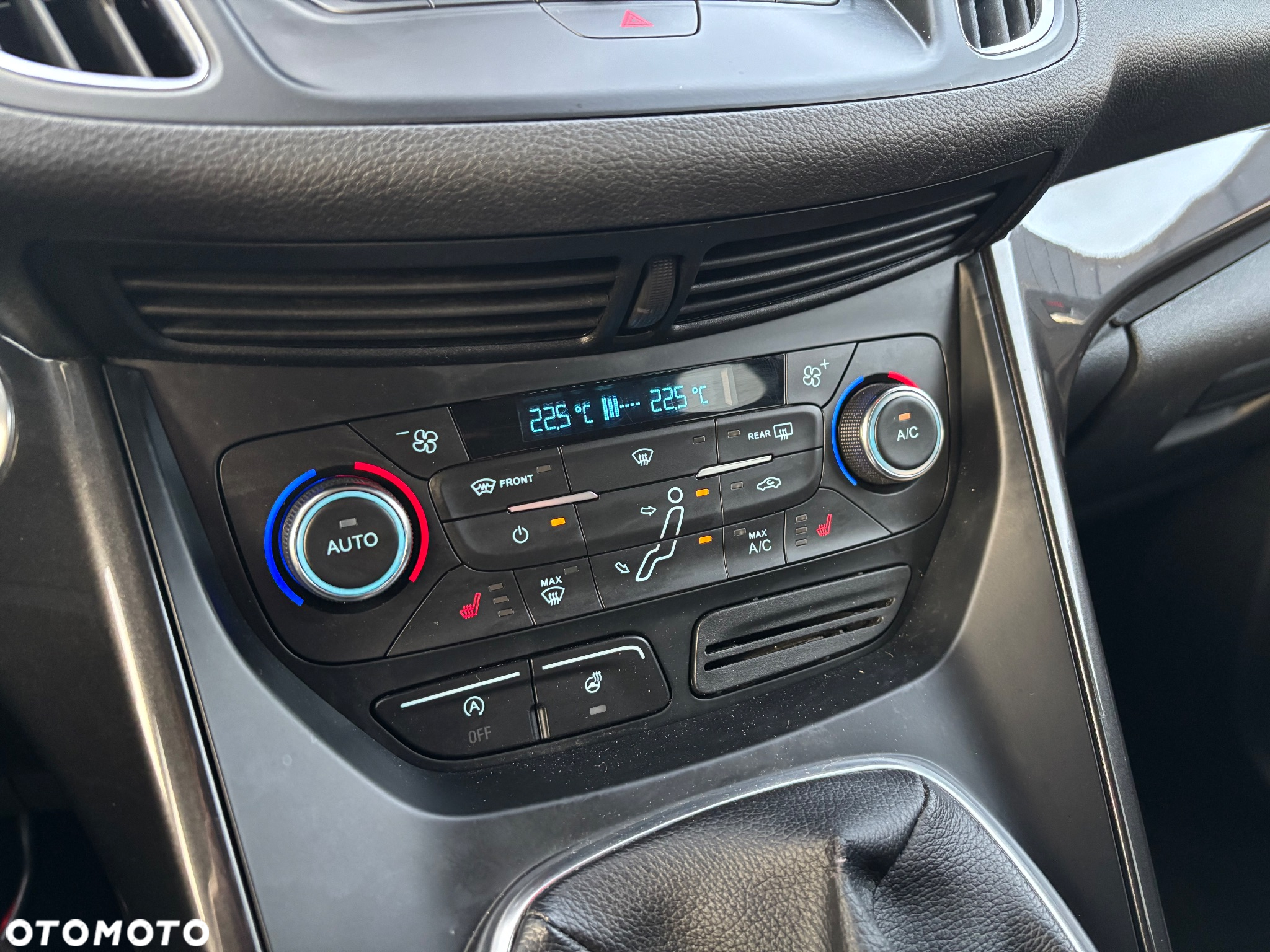 Ford C-MAX 1.0 EcoBoost Titanium ASS - 17
