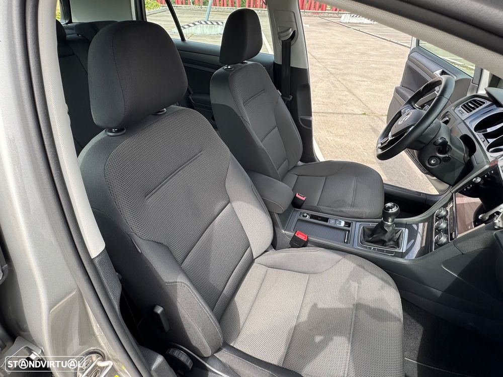 VW Golf 1.6 TDI Stream - 21