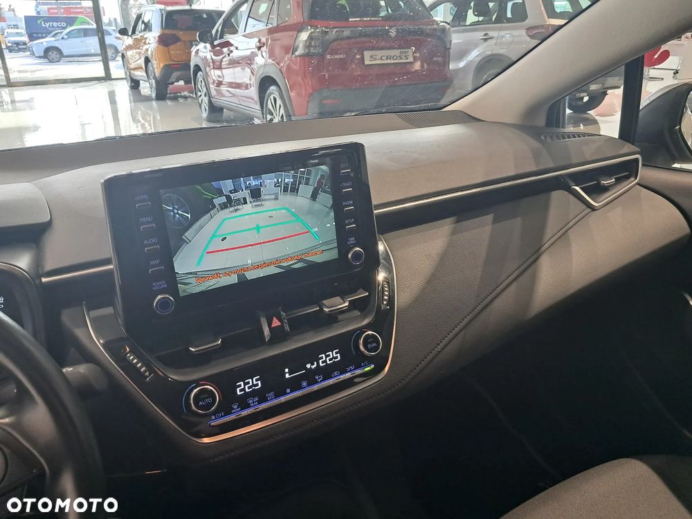 Toyota Corolla - 12