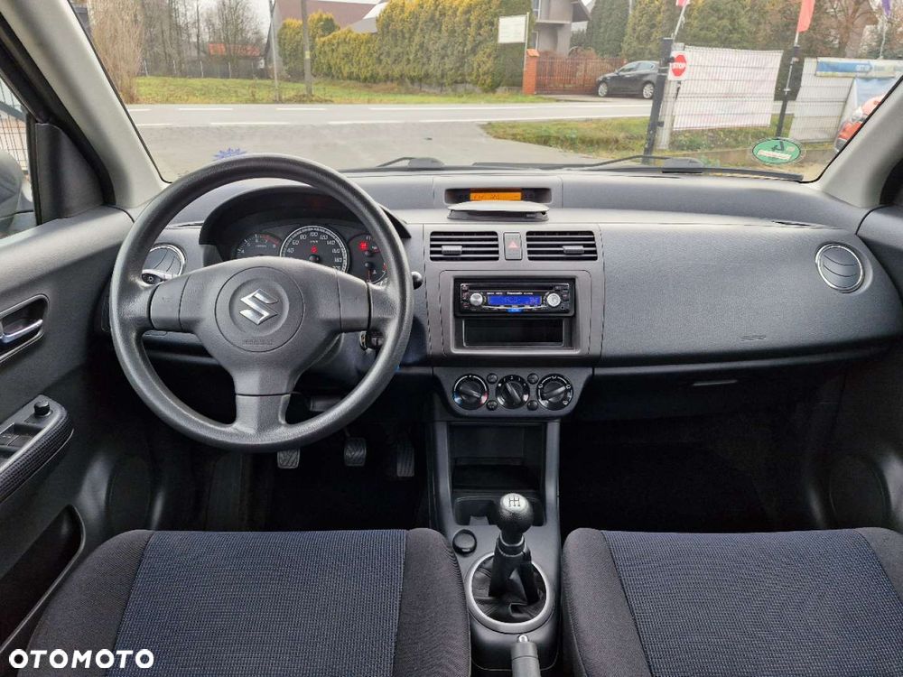 Suzuki Swift - 24