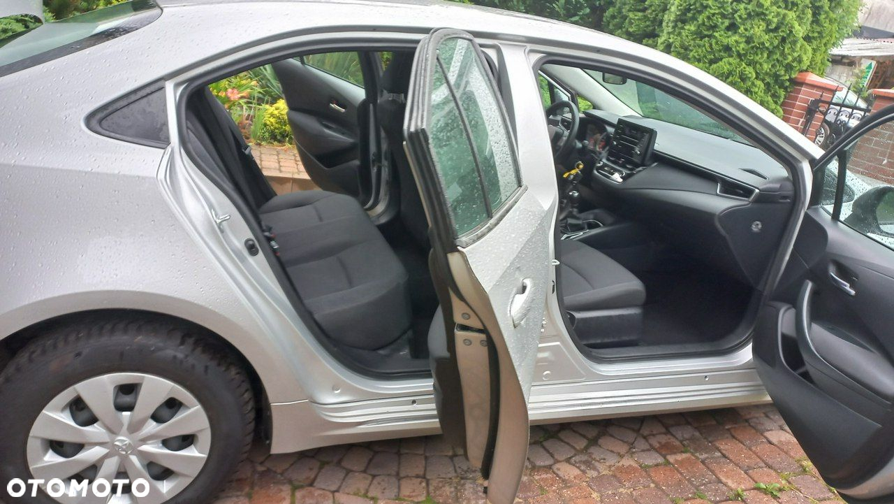 Toyota Corolla - 9