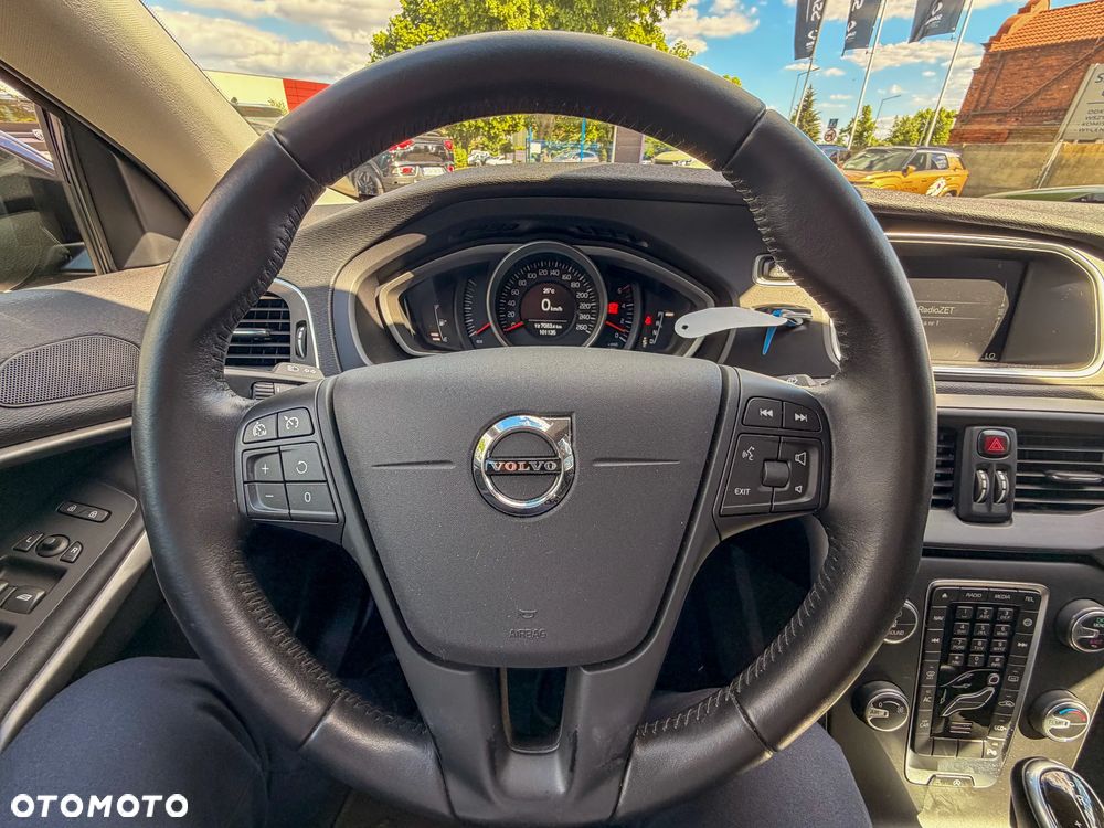 Volvo V40 D2 Geartronic - 11