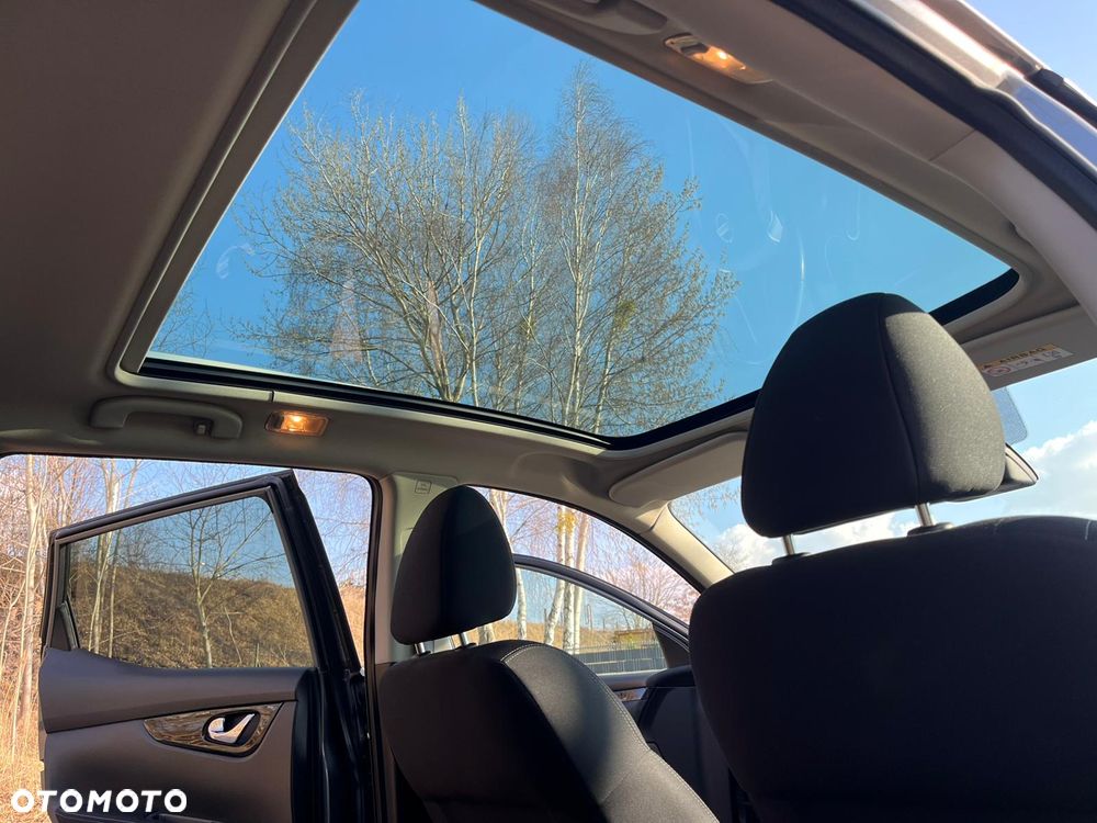 Nissan Qashqai 1.6 DCi N-Connecta - 10