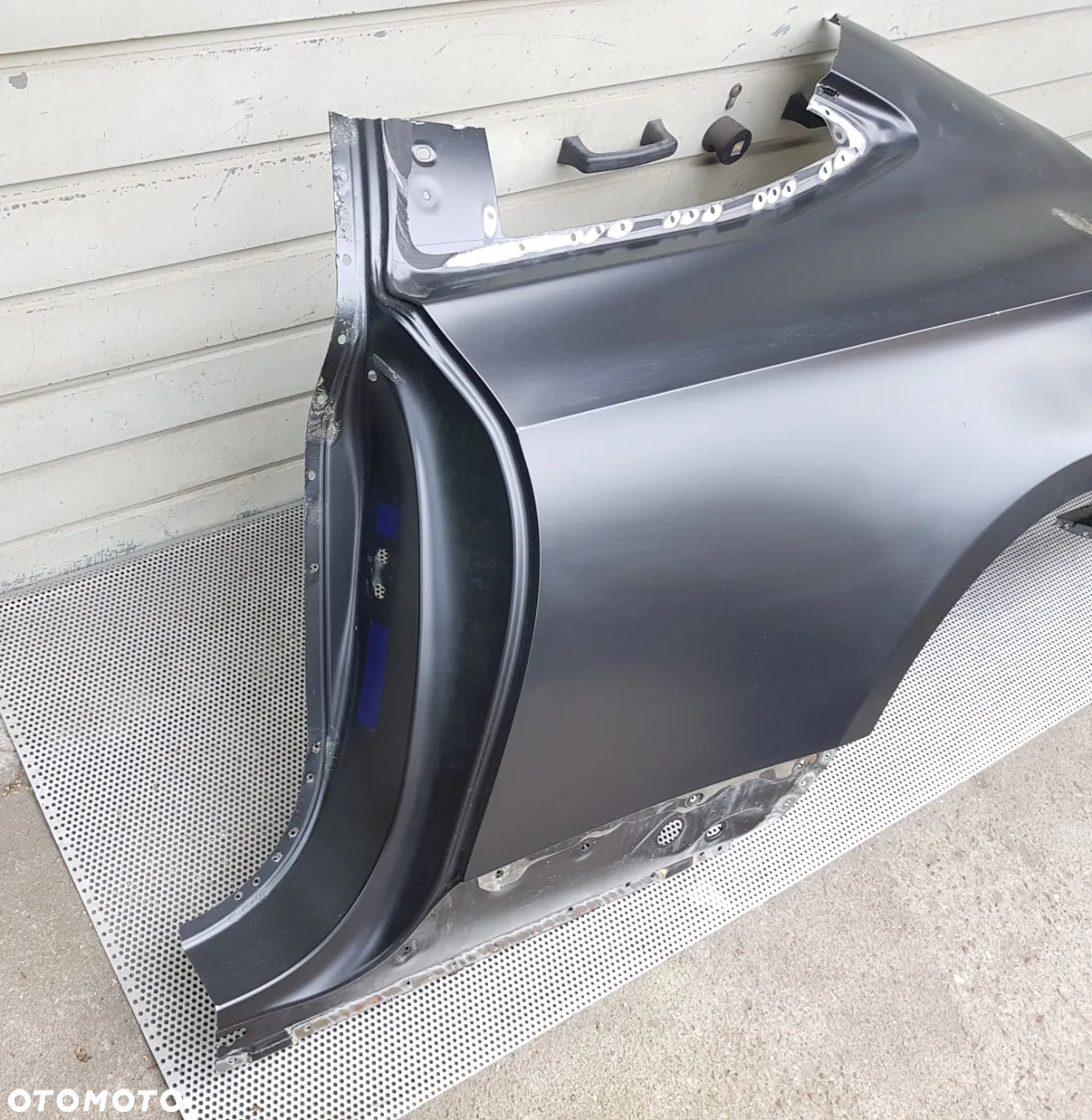 Mercedes W236 C236 CLE Coupe Błotnik Lewy Tył Ćwiartka Poszycie - 2