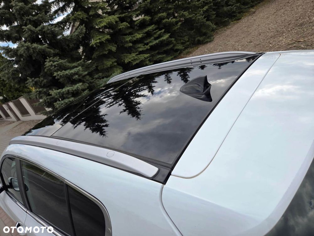 Kia Sportage 1.6 CRDI AWD Eco-Dynamics+ (48V M-H) GT LINE - 21