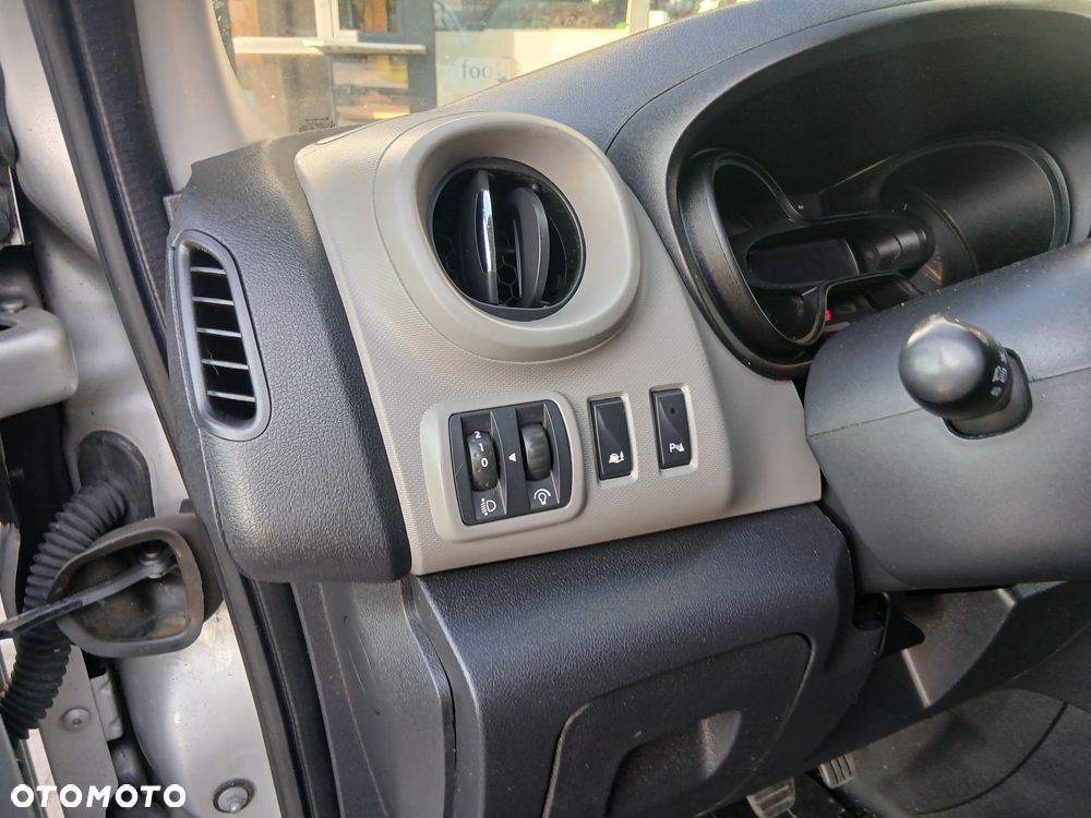Renault Trafic Passenger 2,9t Pack Clim - 21