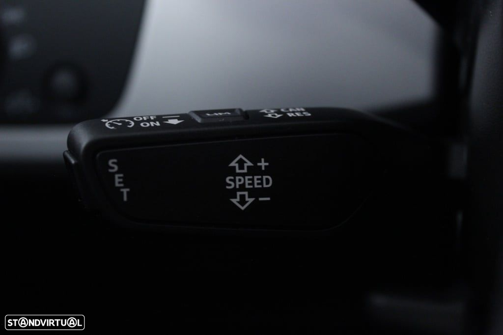 Audi A4 Avant 35 TDI Fleet Edition S tronic - 25