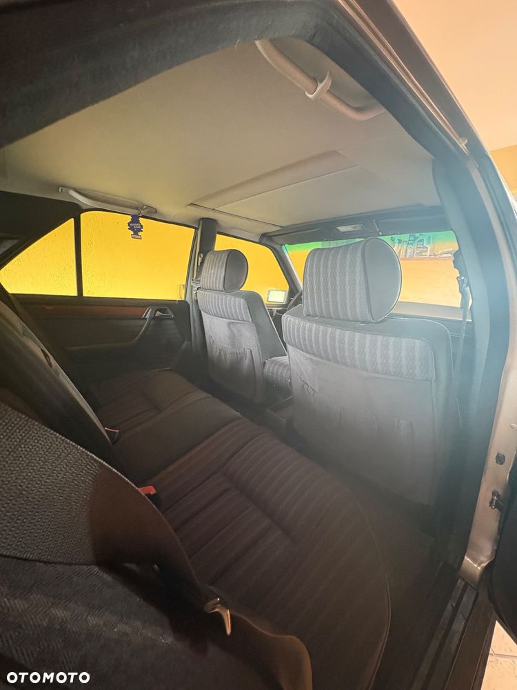 Mercedes-Benz W124 (1984-1993) - 5