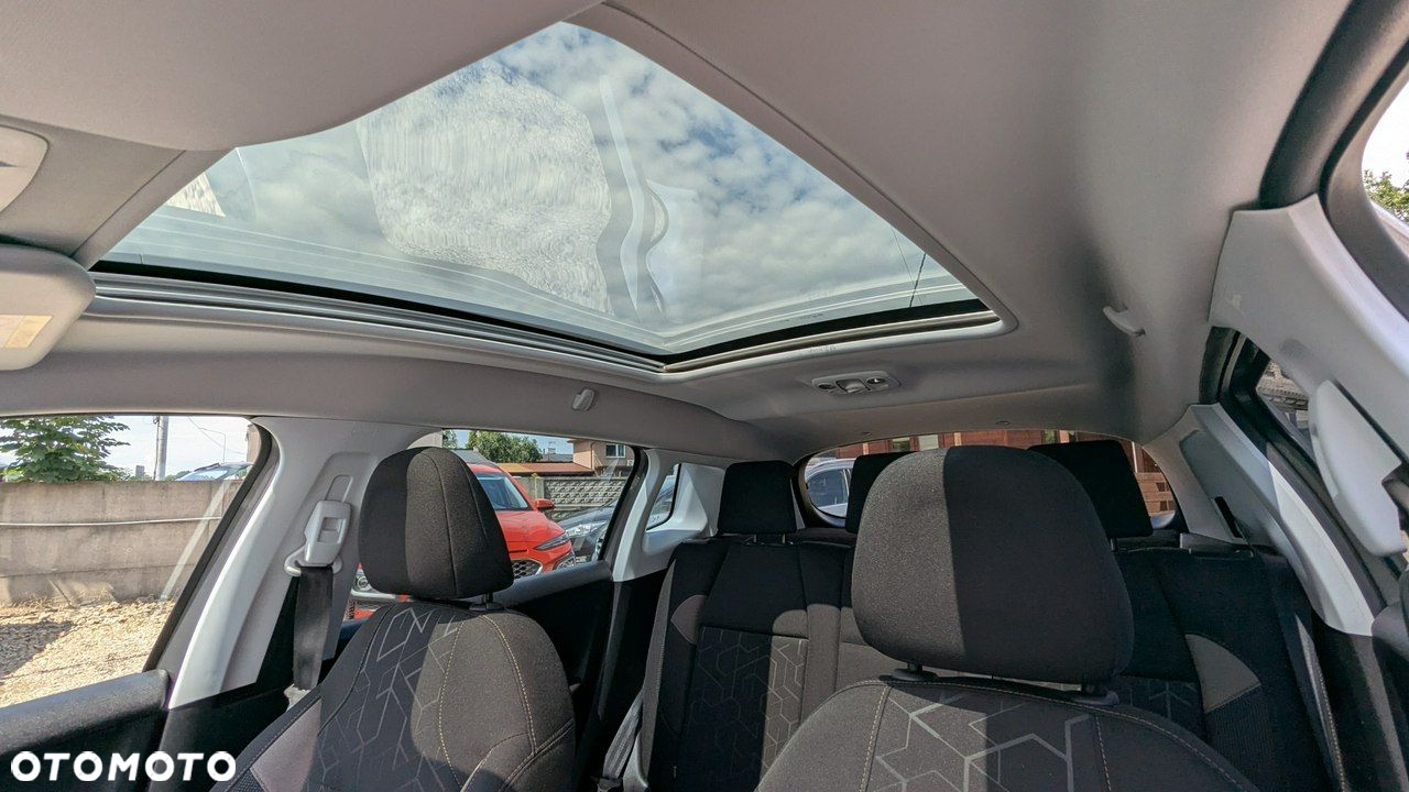 Peugeot 2008 - 22