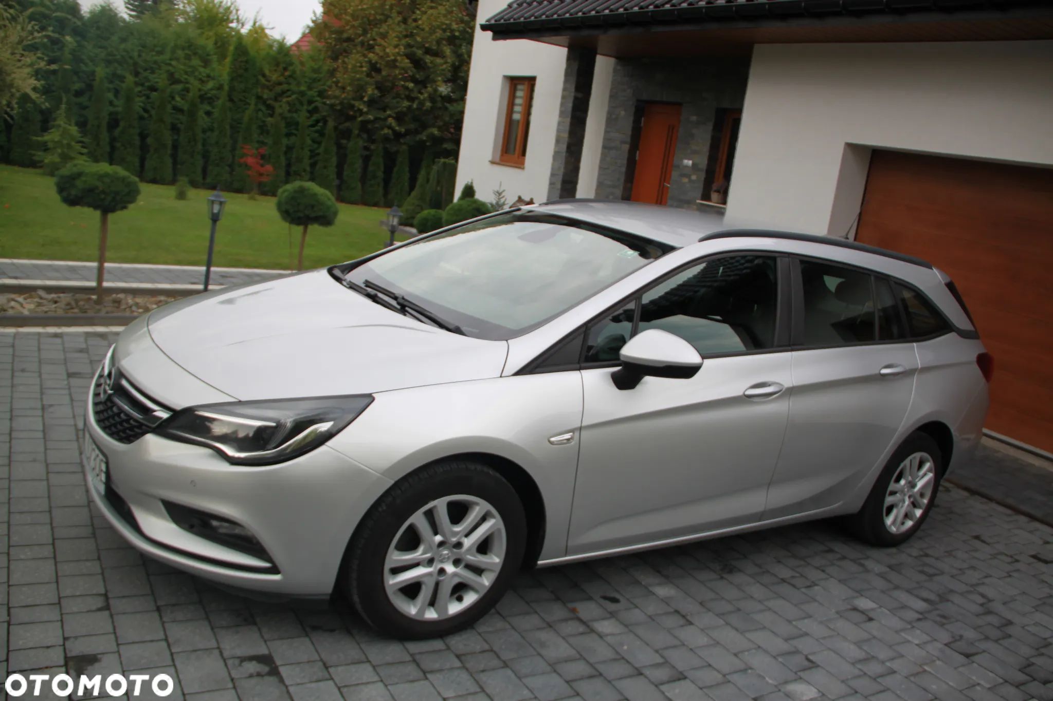 Opel Astra - 1