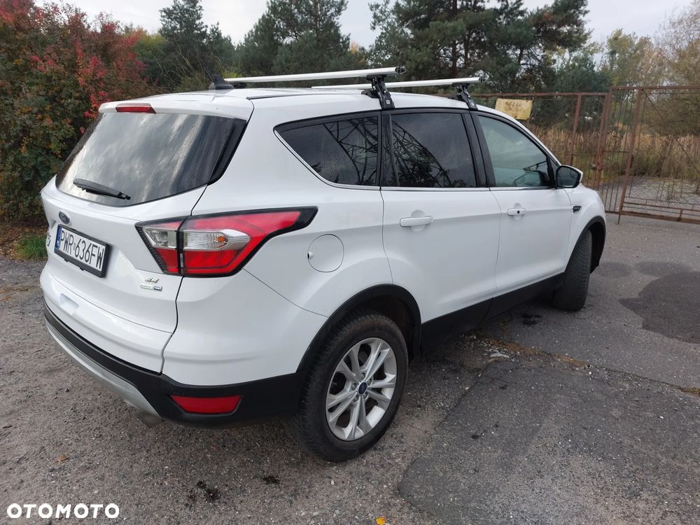 Ford Escape 1.5 EcoBoost AWD SE - 9