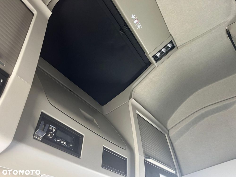 Volvo Volvo FH 4X2 460 Globetrotter - 20