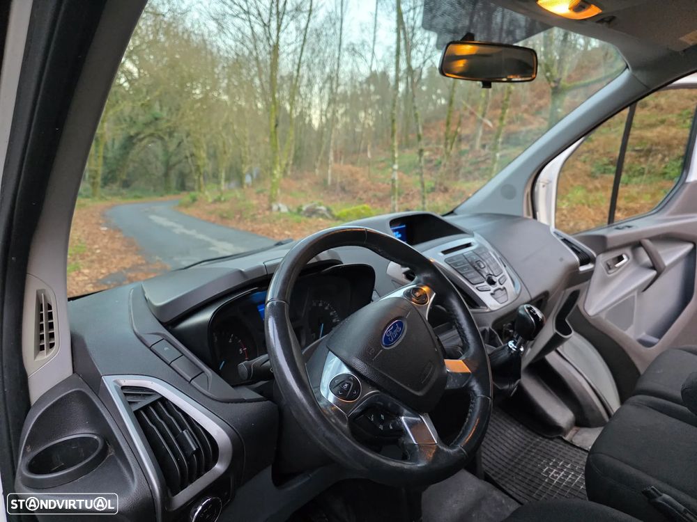 Ford e-Transit Custom - 10