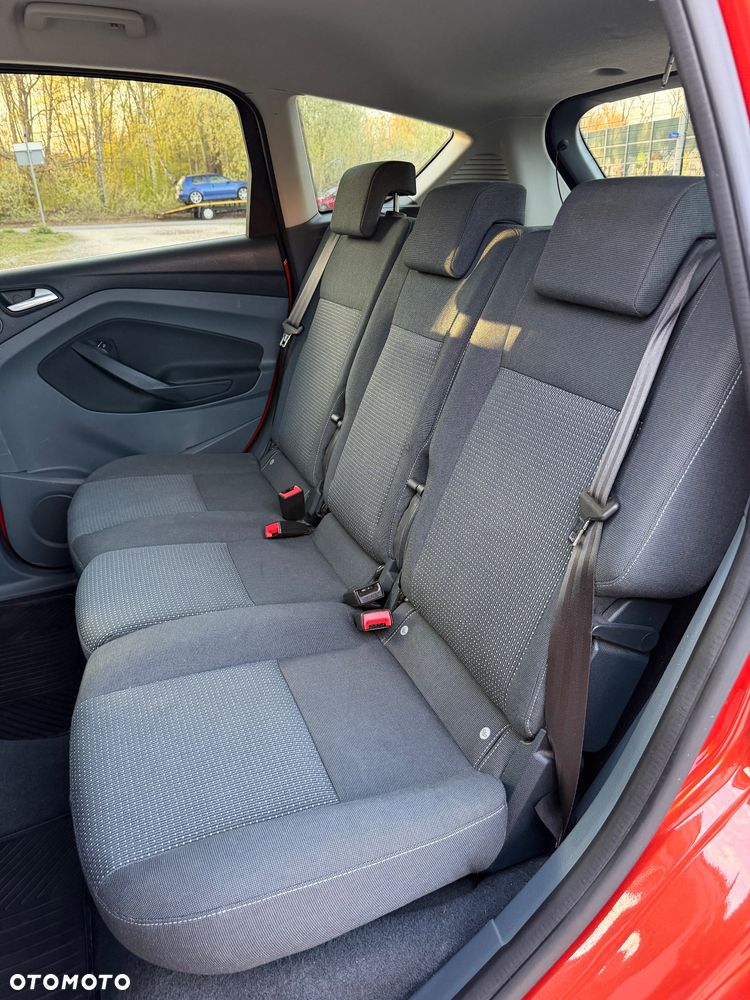 Ford C-MAX 1.6 Ti-VCT Titanium - 26