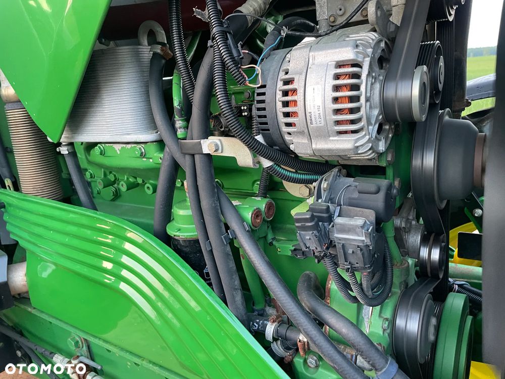 John Deere 6820 - 13