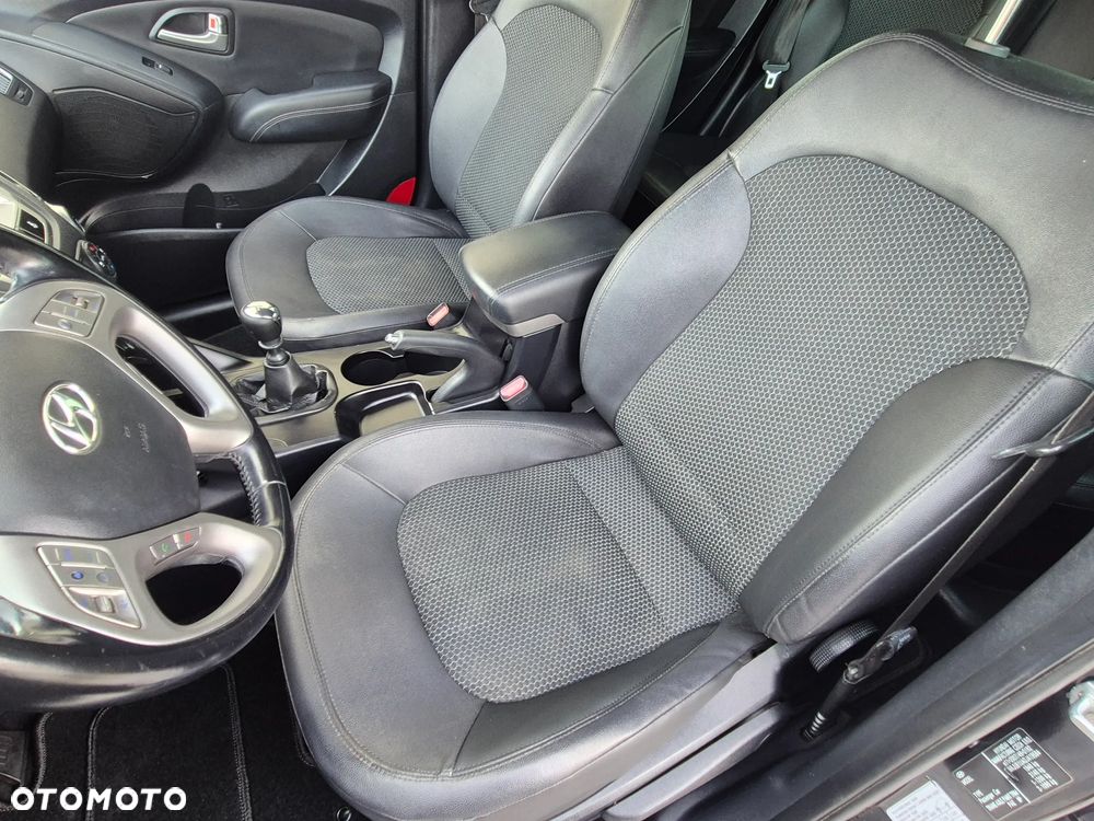 Hyundai ix35 - 14