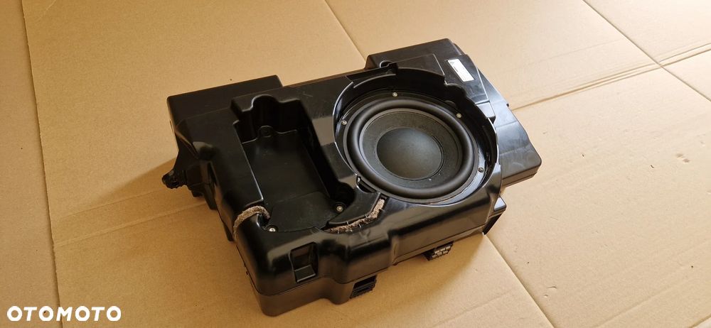 Porsche Macan 95B Speaker 95B035481B Subwoofer Bose - 4