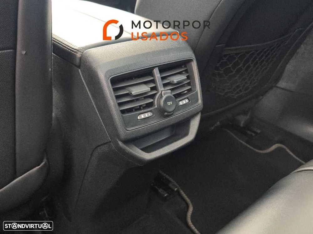 Peugeot 3008 1.5 BlueHDi GT Line EAT8 - 30