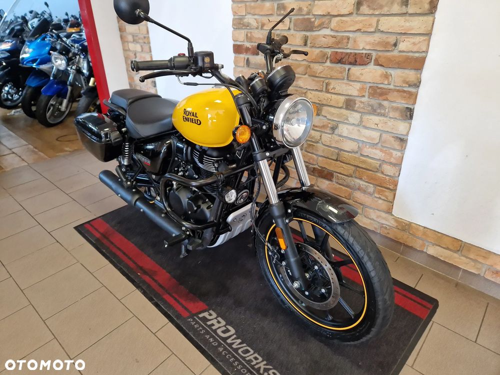 Royal Enfield Meteor - 3