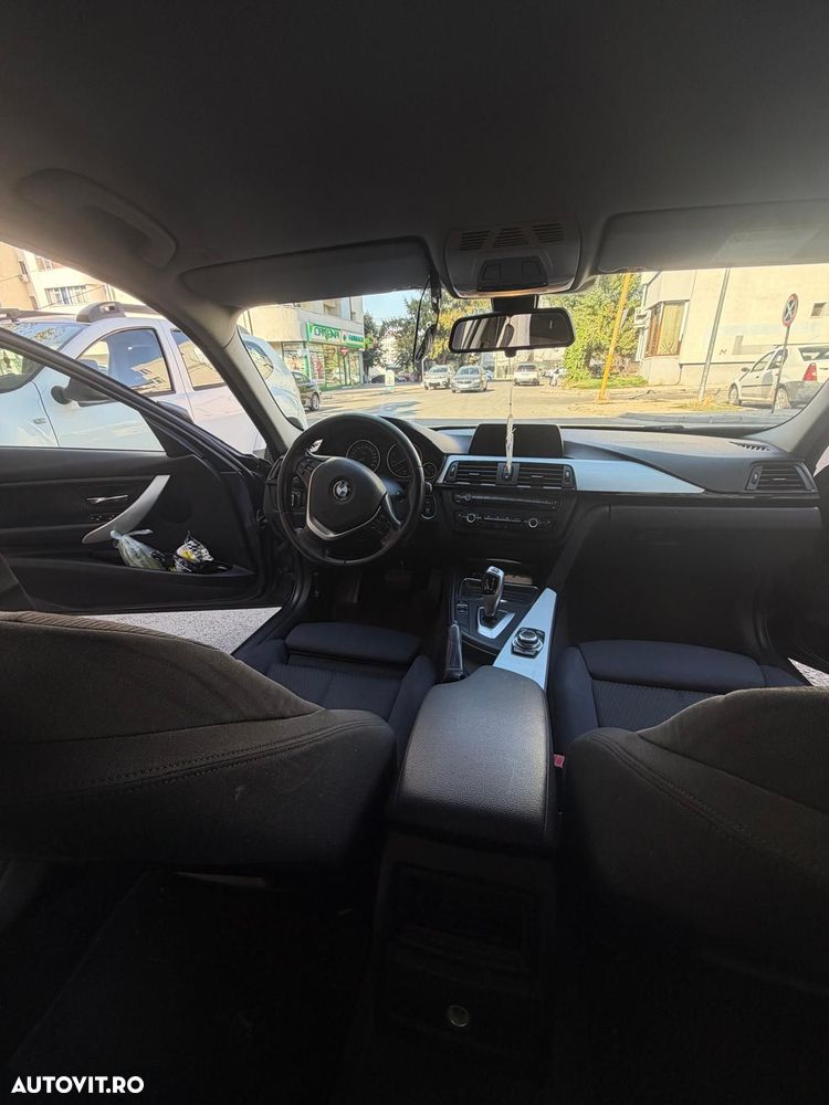 BMW Seria 3 - 25
