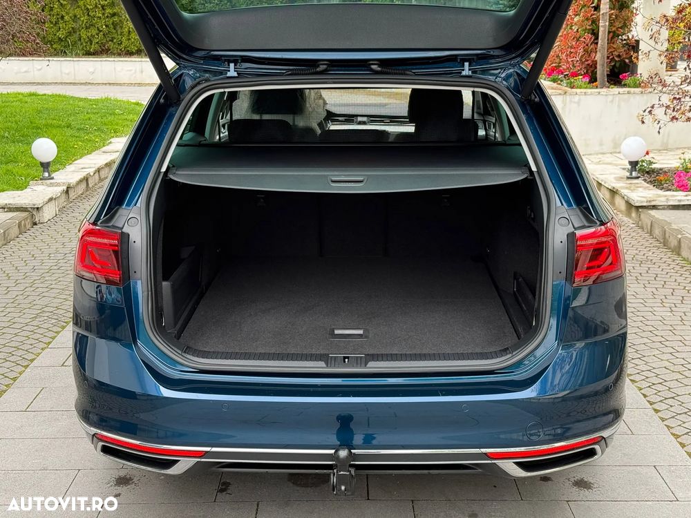 Volkswagen Passat 1.4 TSI DSG GTE - 32