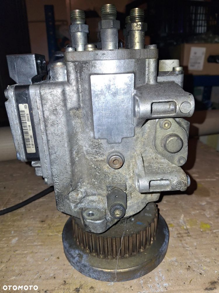 Pompa wtryskowa 0470506030 2,5TDI z Niemiec - 1