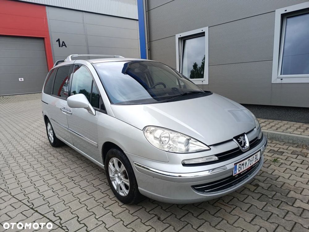 Peugeot 807 HDi 135 Premium - 14