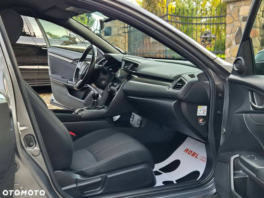Honda Civic 1.0 i-VTEC Turbo Elegance - 24