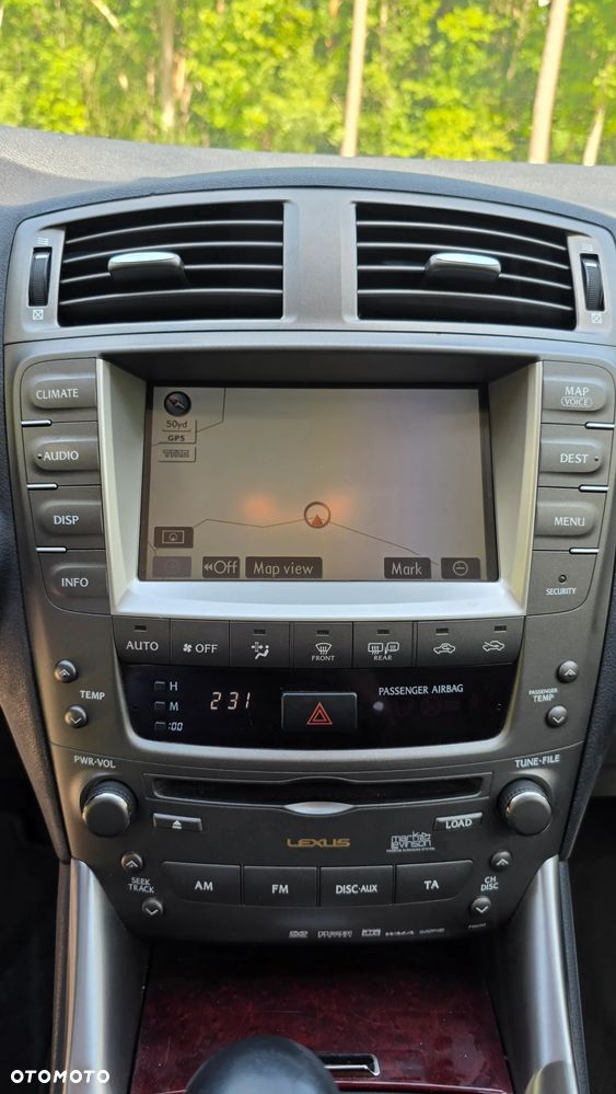Lexus IS 220 D Prestige - 20