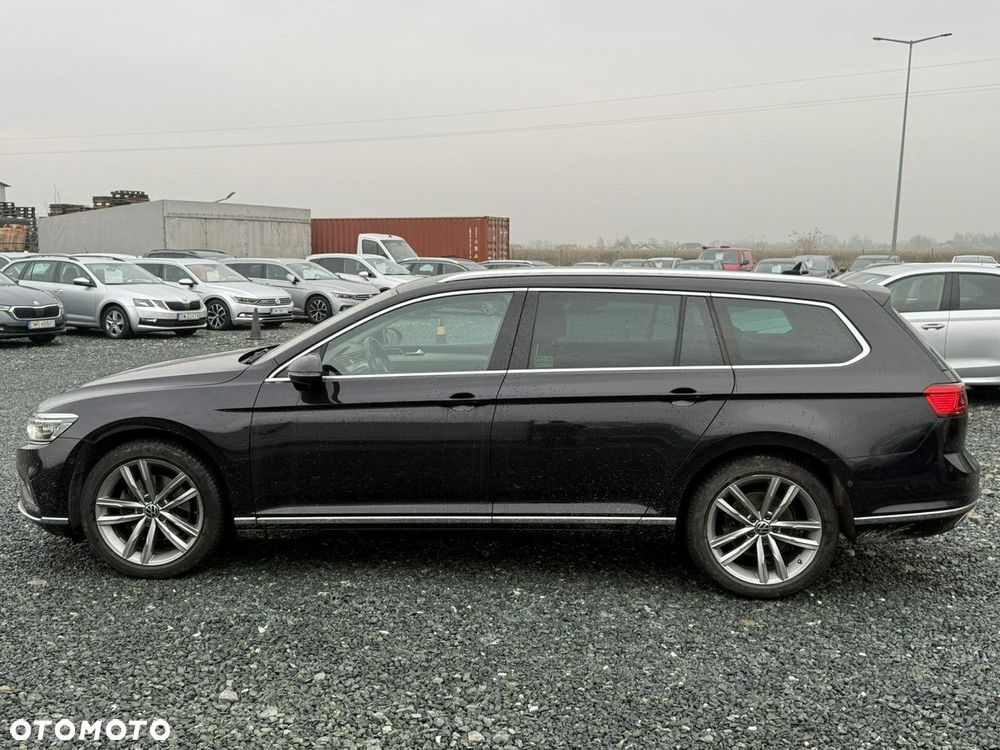 Volkswagen Passat - 6