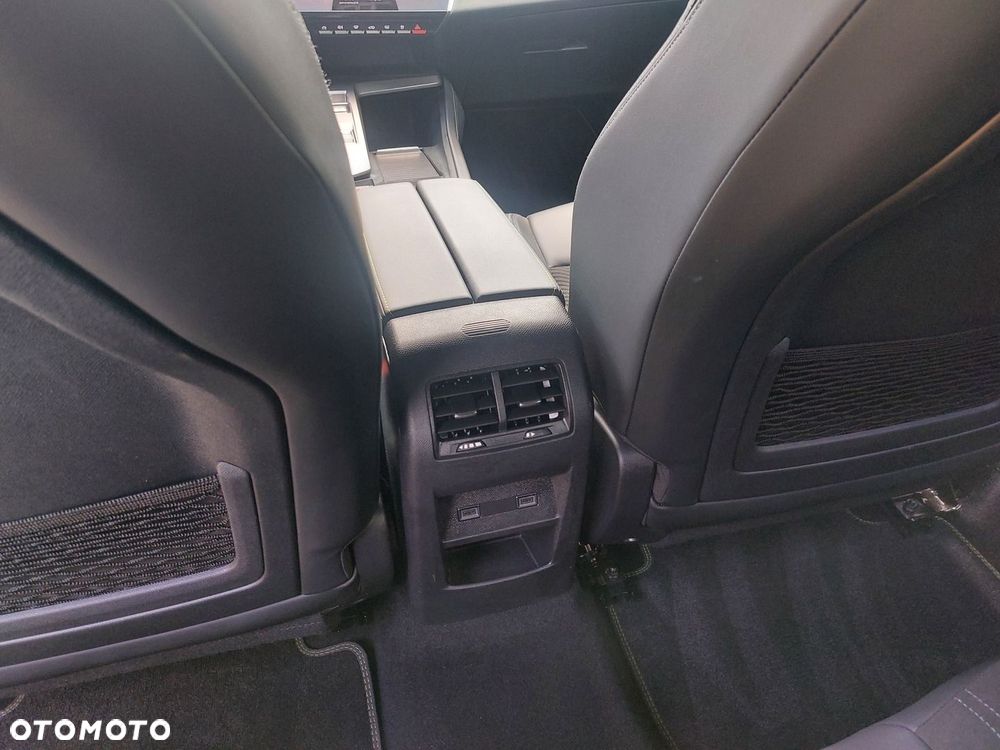 Peugeot 408 1.2 PureTech GT S&S EAT8 - 16