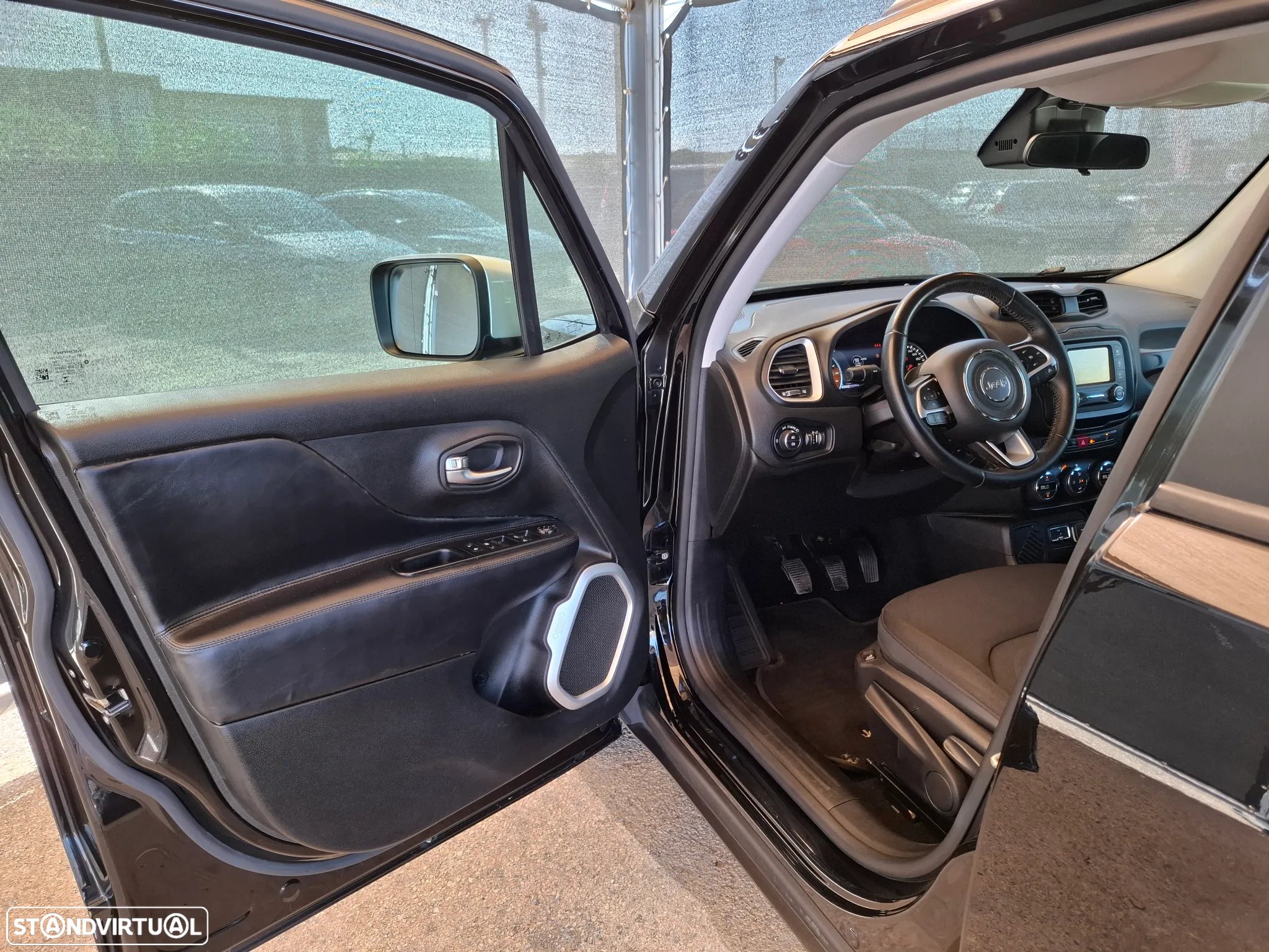 Jeep Renegade 1.6 MJD Limited - 20