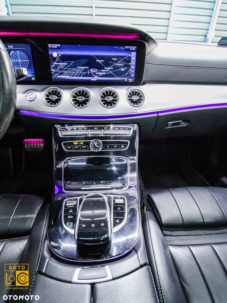 Mercedes-Benz Klasa E 300 9G-TRONIC AMG Line - 17