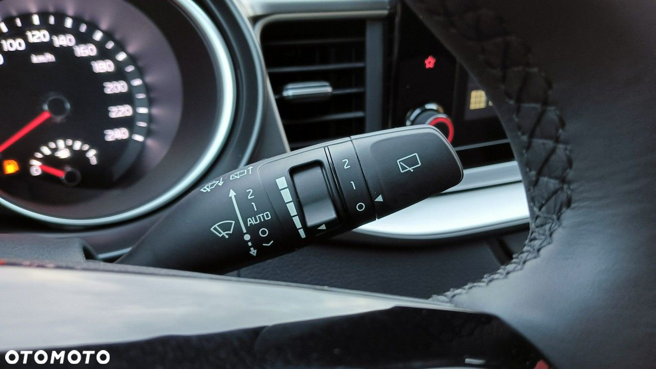 Kia Ceed - 26