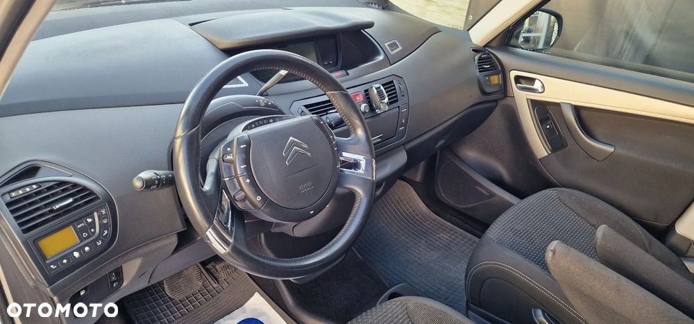 Citroën C4 Grand Picasso - 12