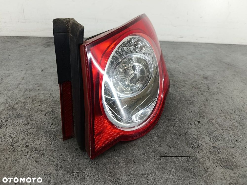 LAMPA TYLNA PRAWA VW PASSAT B6 3C5945096C SEDAN - 3