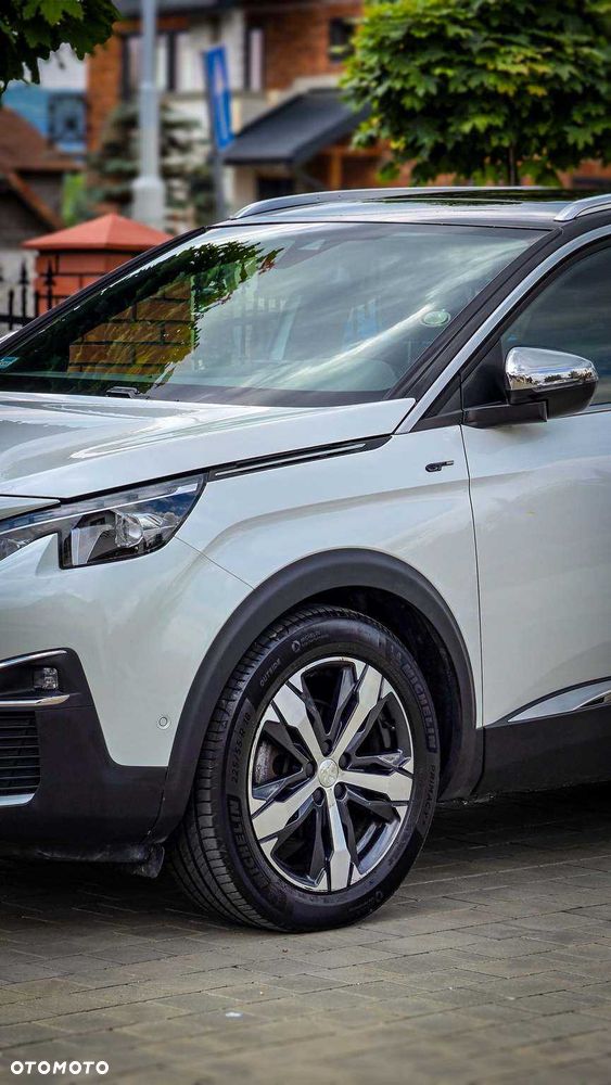 Peugeot 5008 - 8