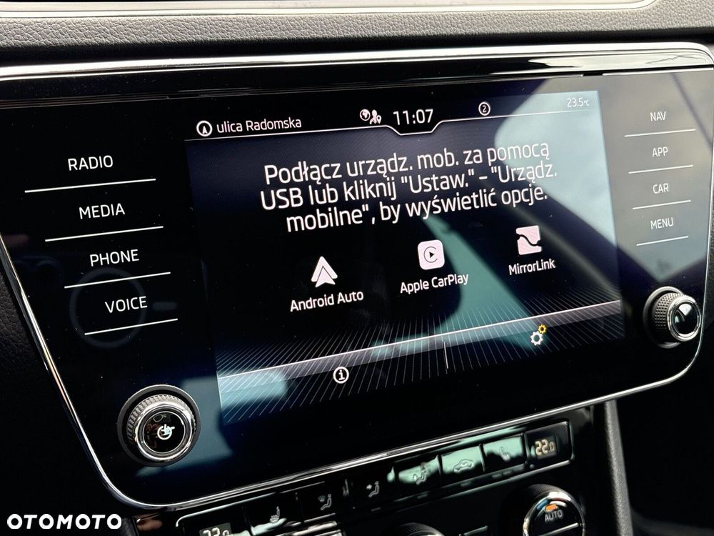 Skoda Superb 2.0 TDI SCR Style DSG - 29