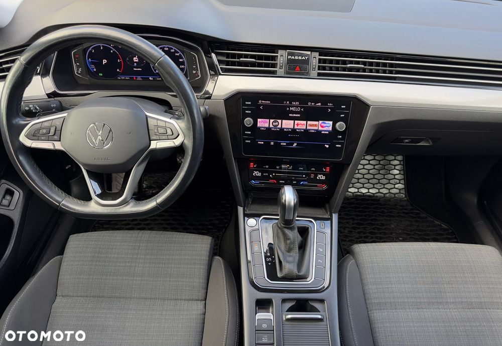 Volkswagen Passat Variant 2.0 TDI EVO Business DSG - 14
