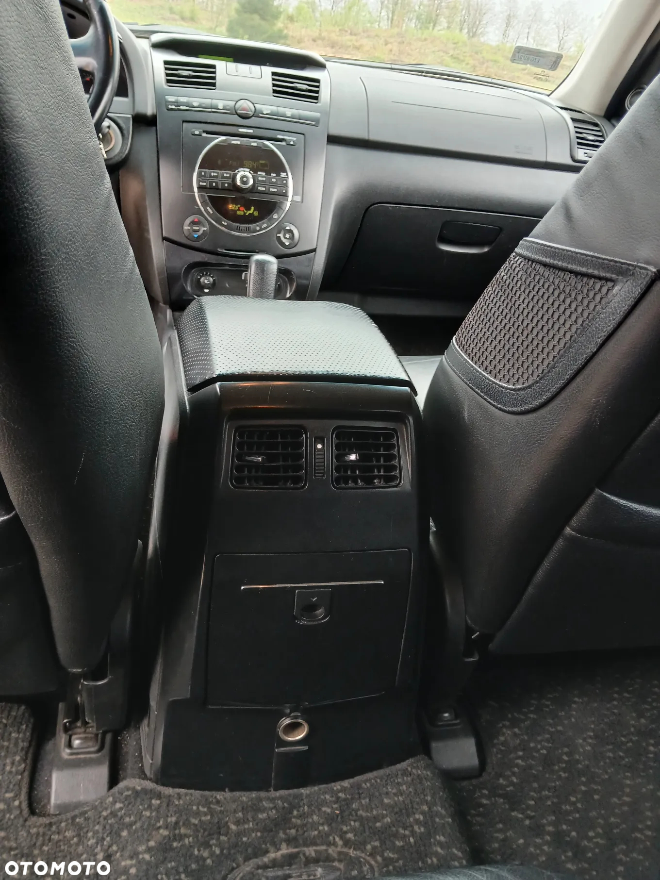 SsangYong/KGM Rexton - 17