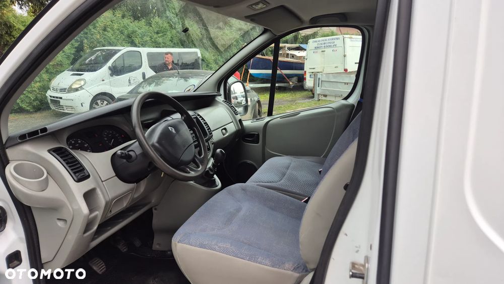 Renault Trafic - 6
