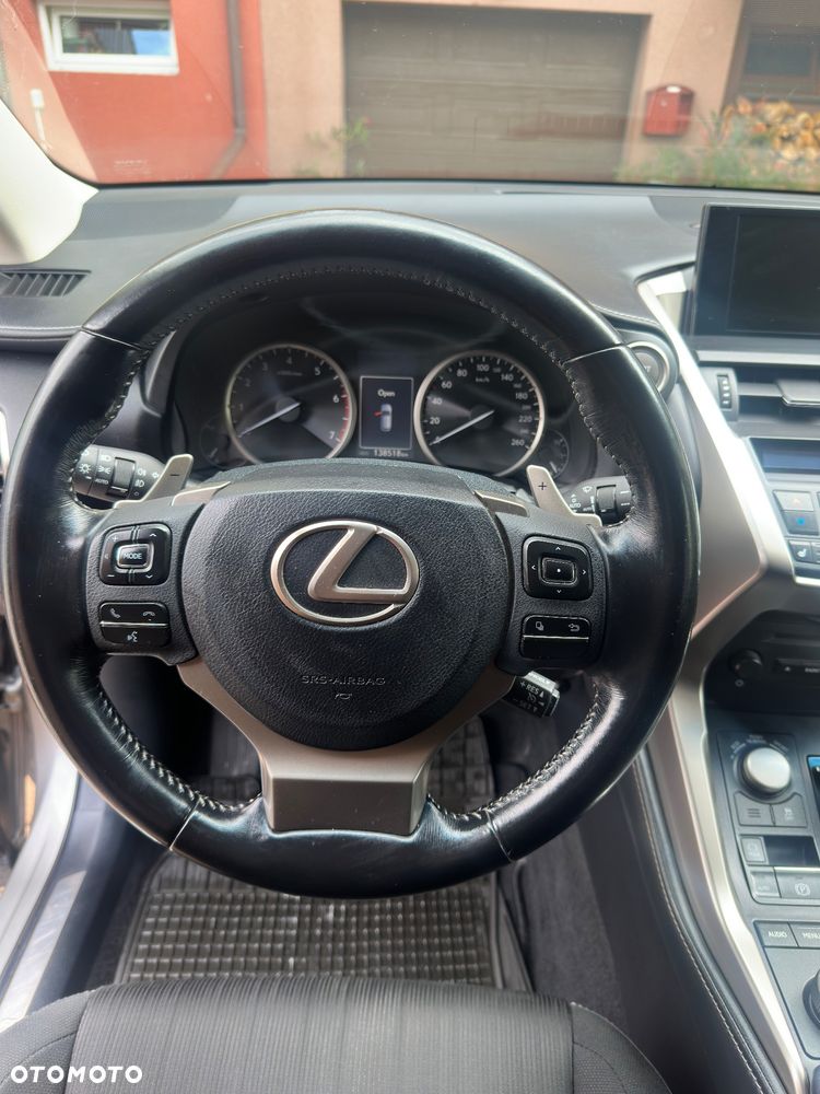 Lexus NX 200t Elegance AWD - 28
