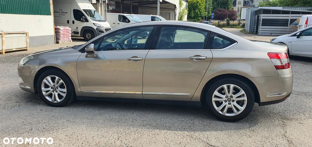 Citroën C5 HDi 140 FAP Exclusive - 9