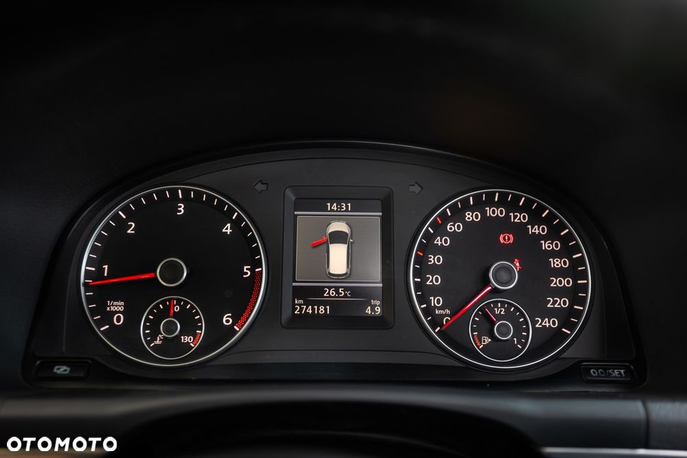 Volkswagen Touran 2.0 TDI Highline - 30