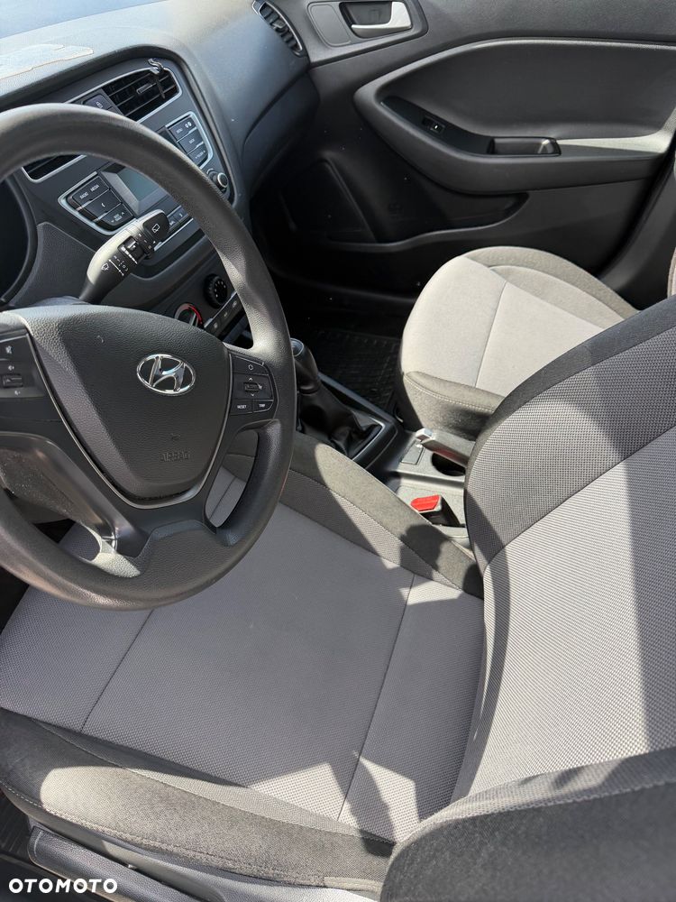 Hyundai i20 1.2 Classic Plus - 6