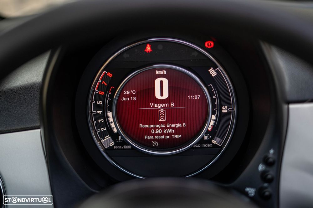 Fiat 500C 1.0 Hybrid Star - 22