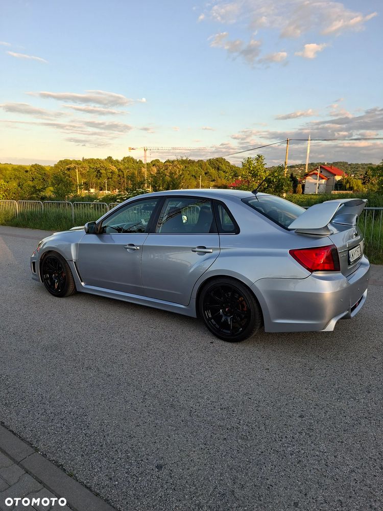 Subaru Impreza - 10