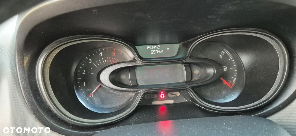 Renault Trafic - 31