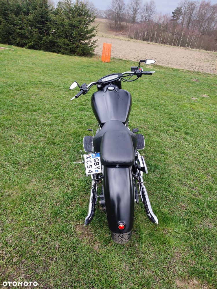 Yamaha XVZ - 3