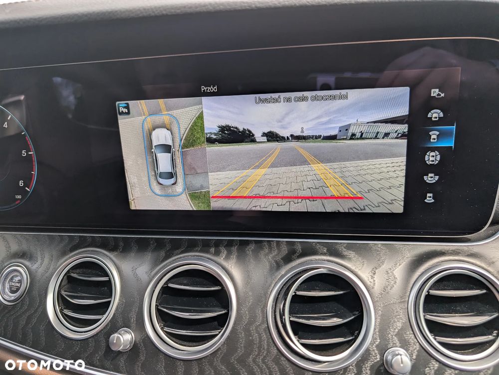 Mercedes-Benz Klasa E 400 d 4-Matic Exclusive - 34